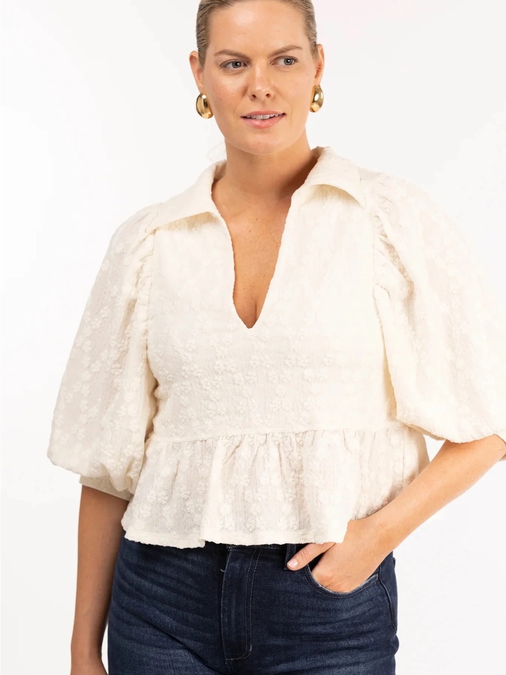 Smith & Quinn Wren Ivory lace top, size medium, nwt.